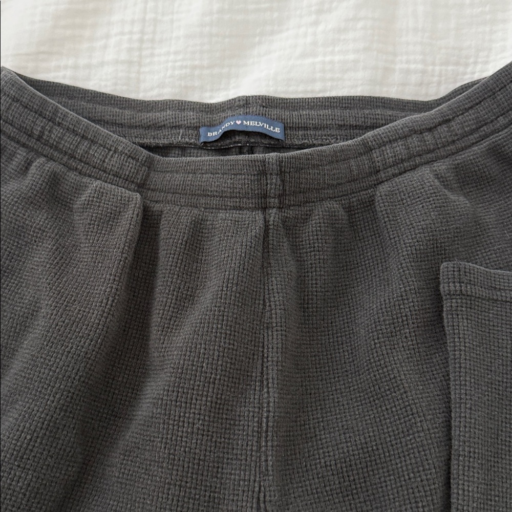 Brandy melville open leg black ribbed sweats